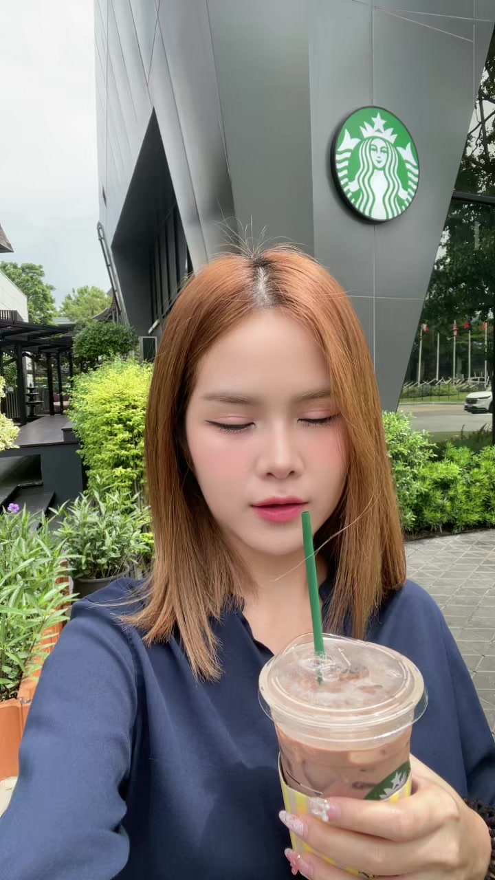 @โบวี่