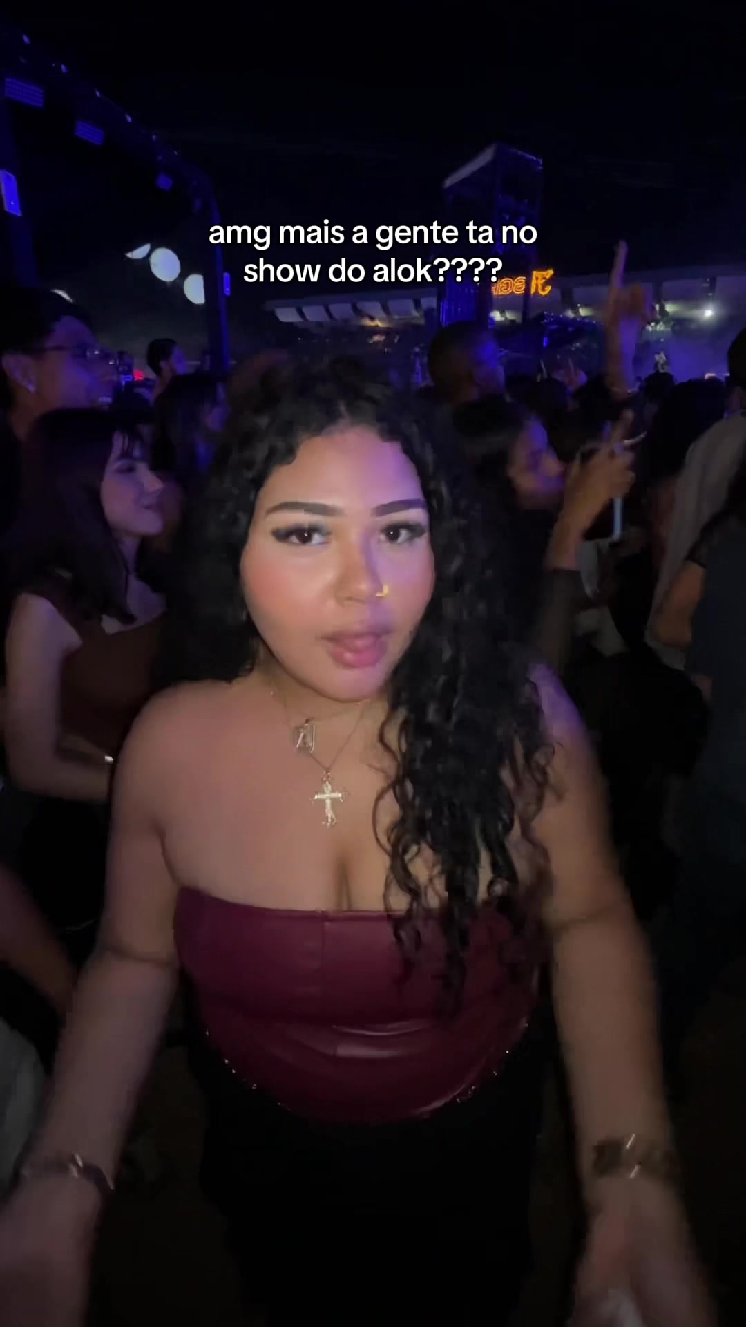 @Ana Pazelli