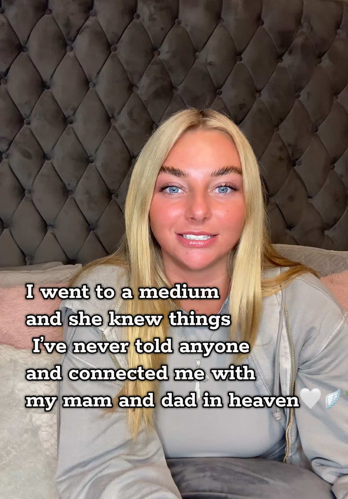 @chloehollyboyle