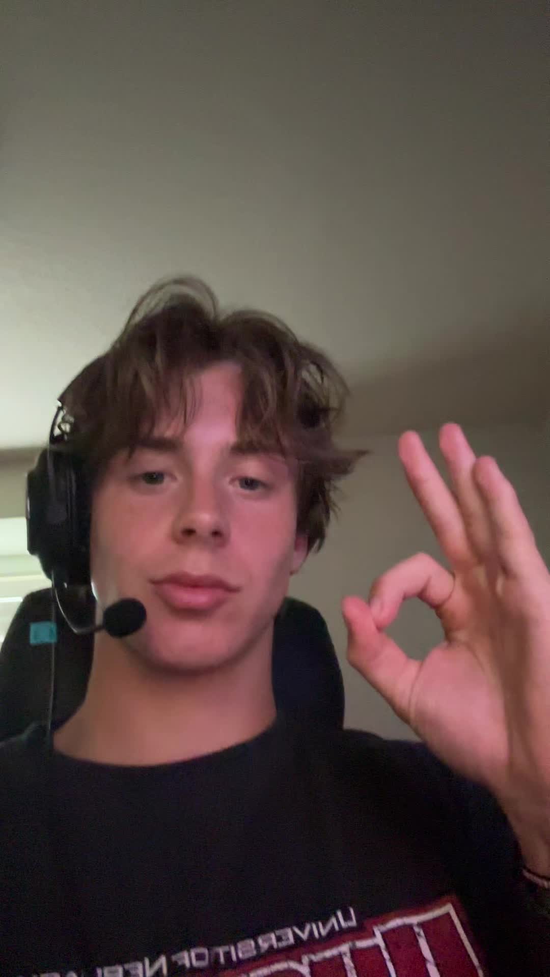 @Goodcheecks24
