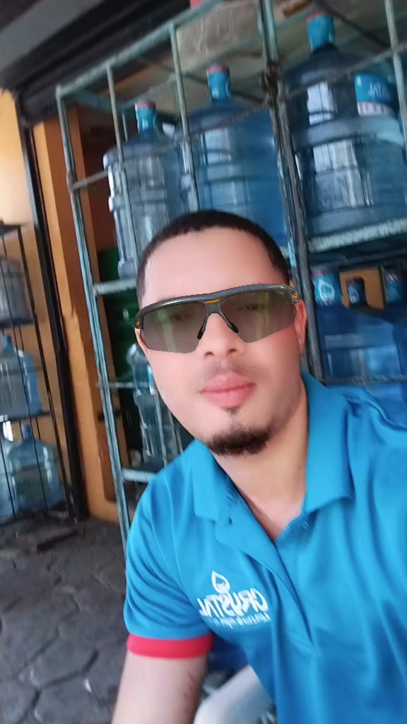 @androvel23