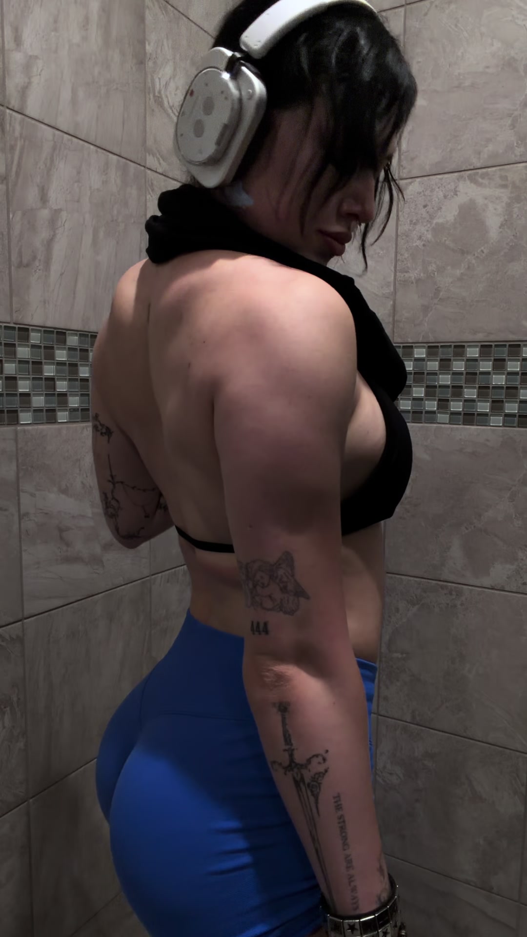 @c4l4st4