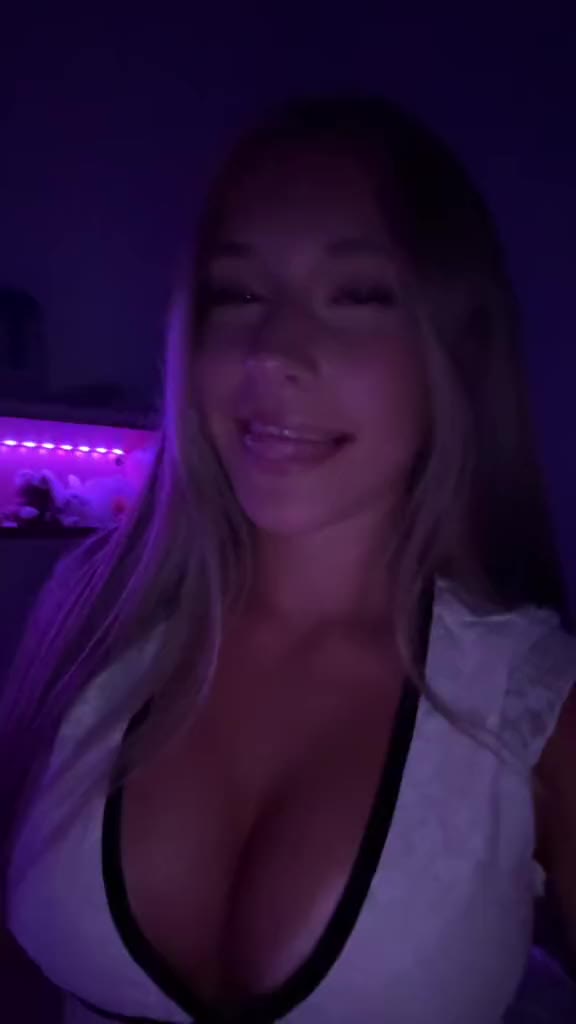 @lily
