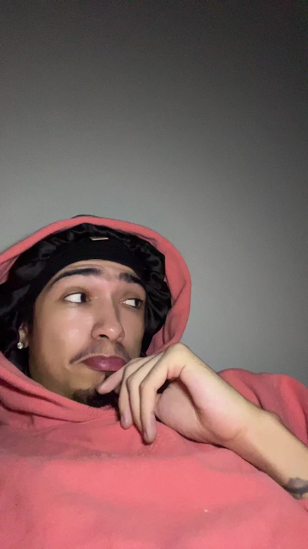 @￼