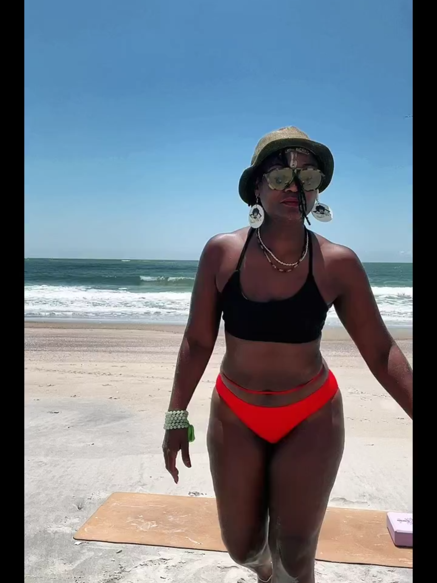 @Useyourweapon