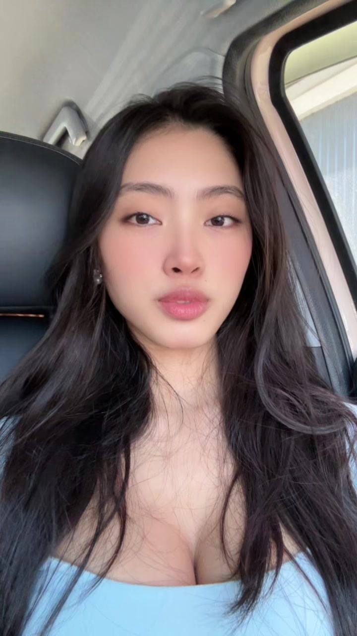 @️