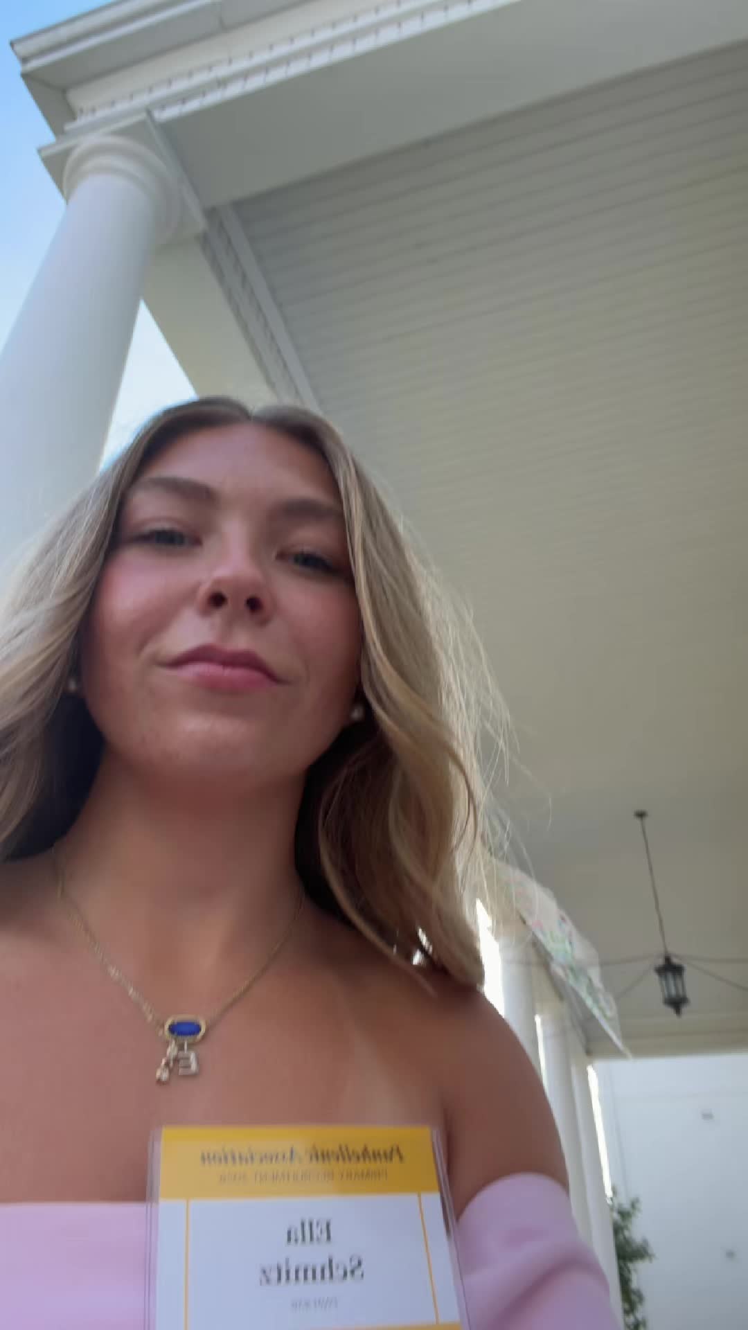 @Ella