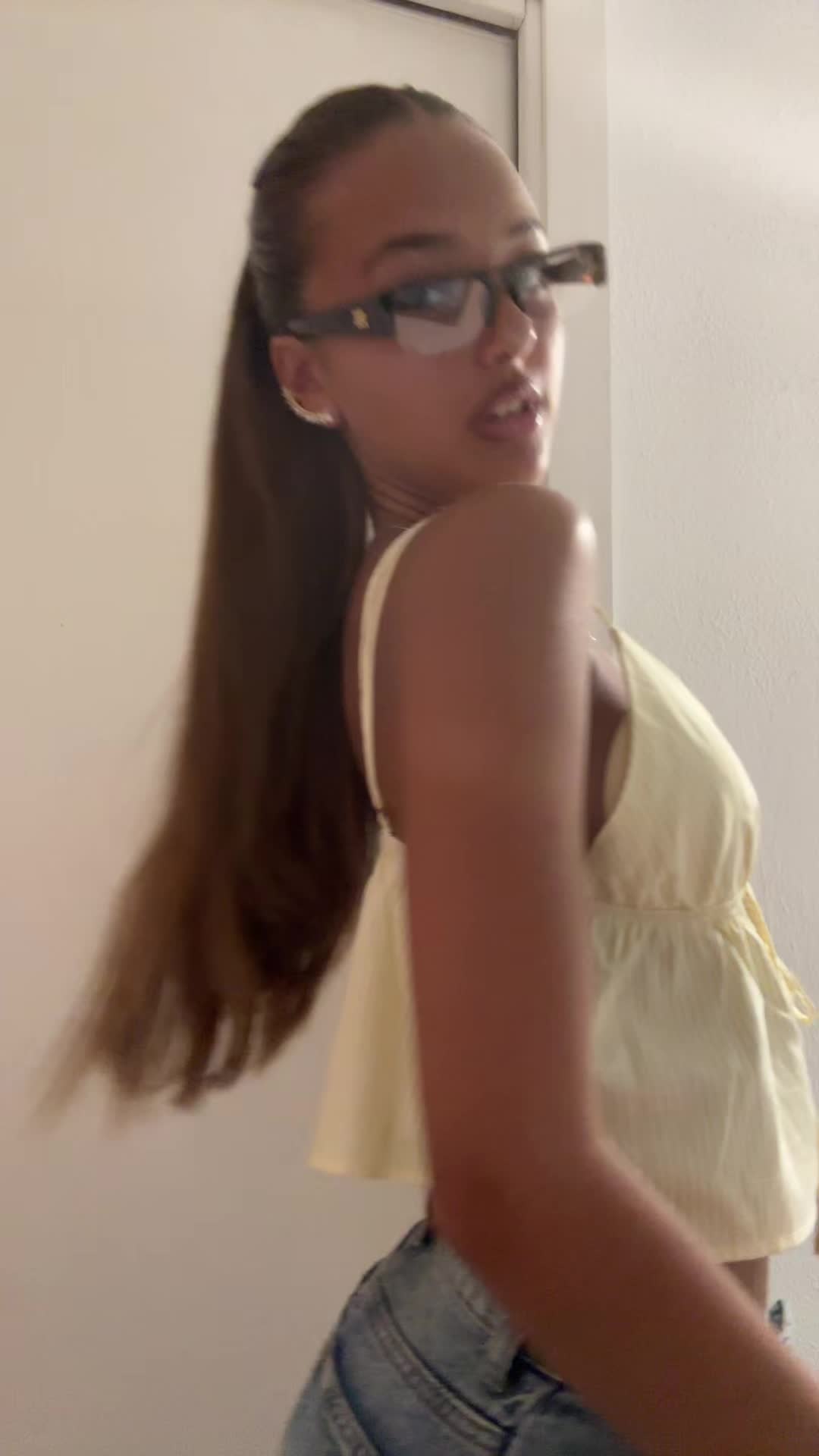 @serena_cerella_