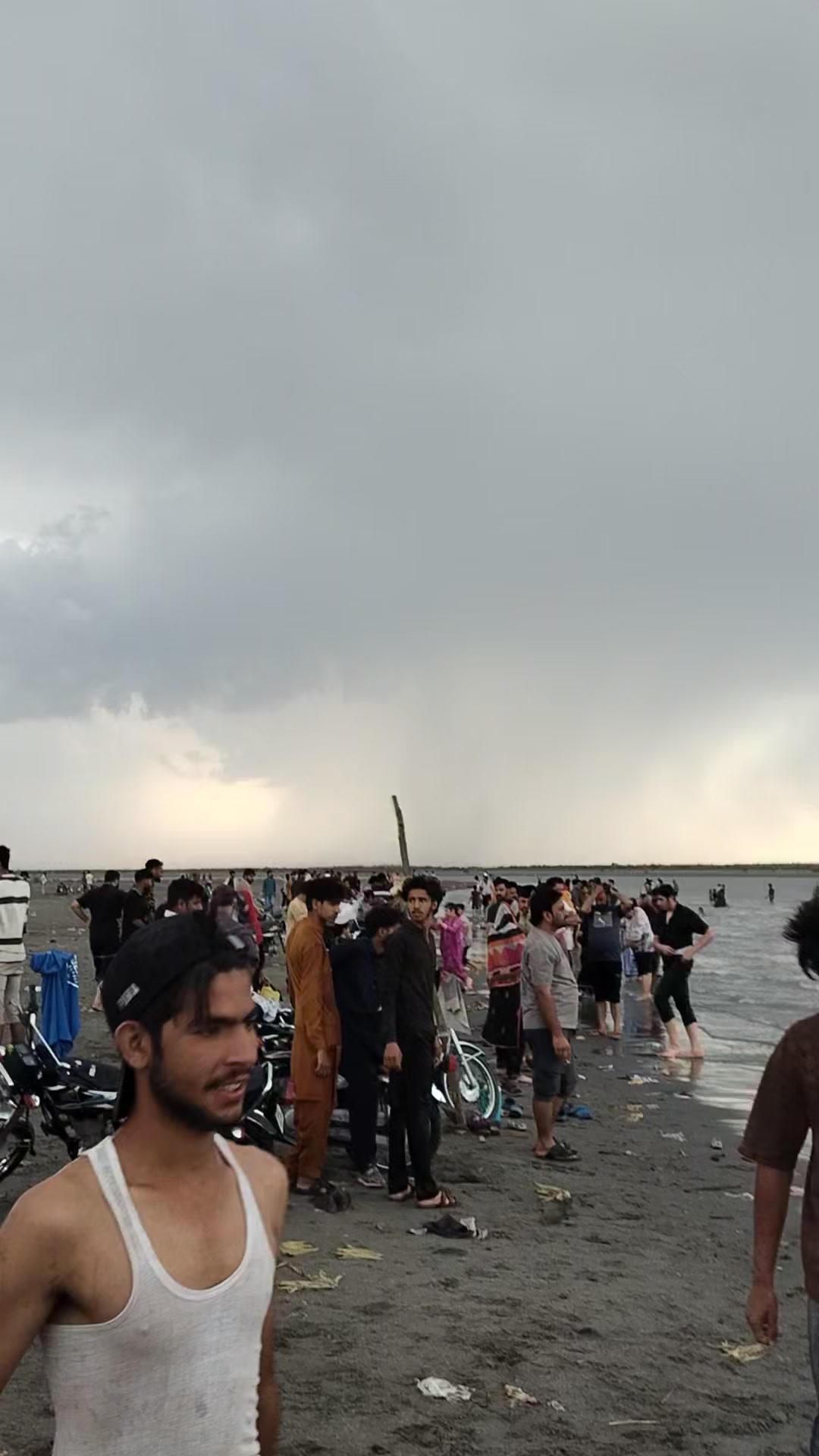 @محمد آصف صراف