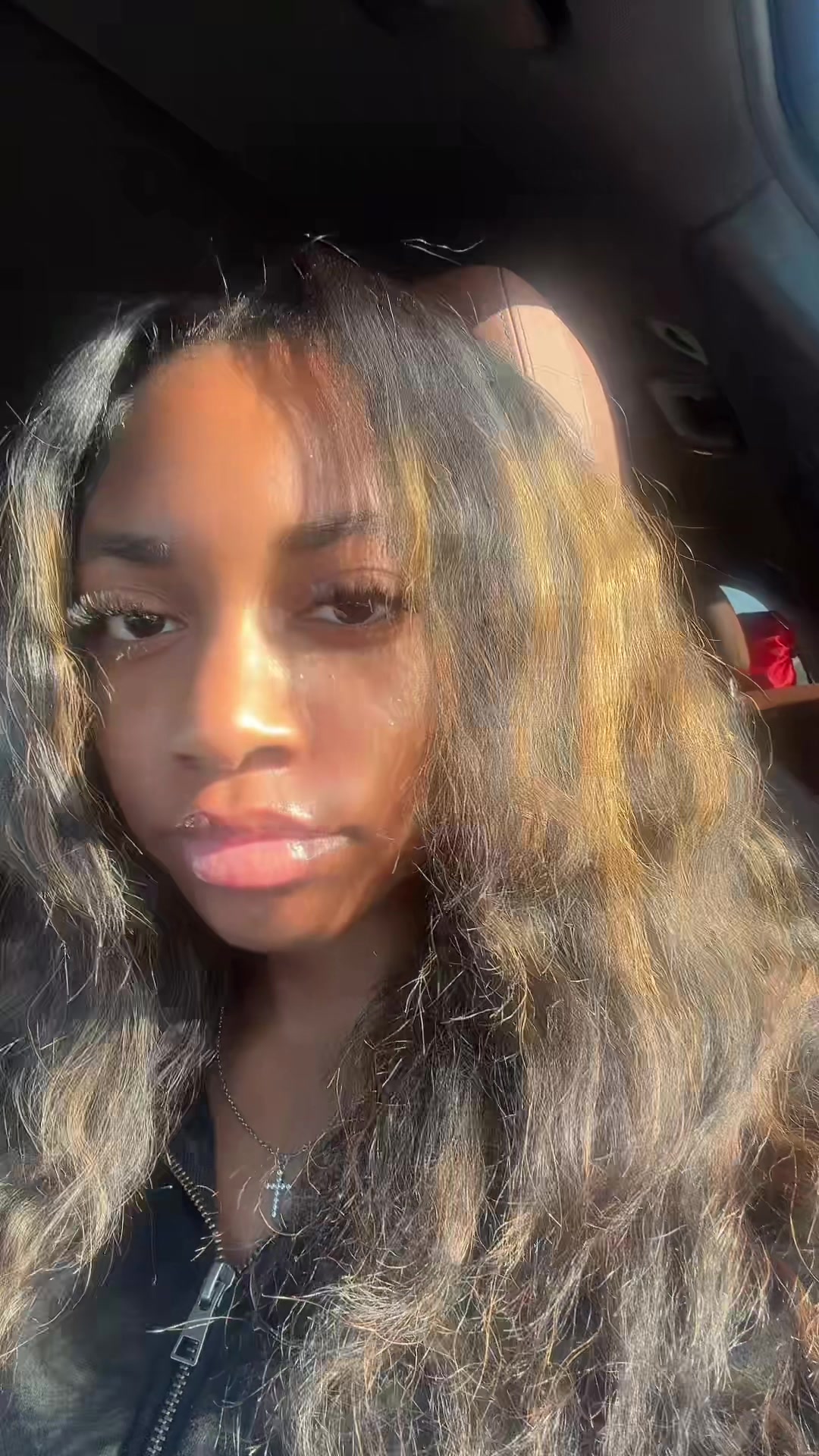 @kyrasecretaccountt