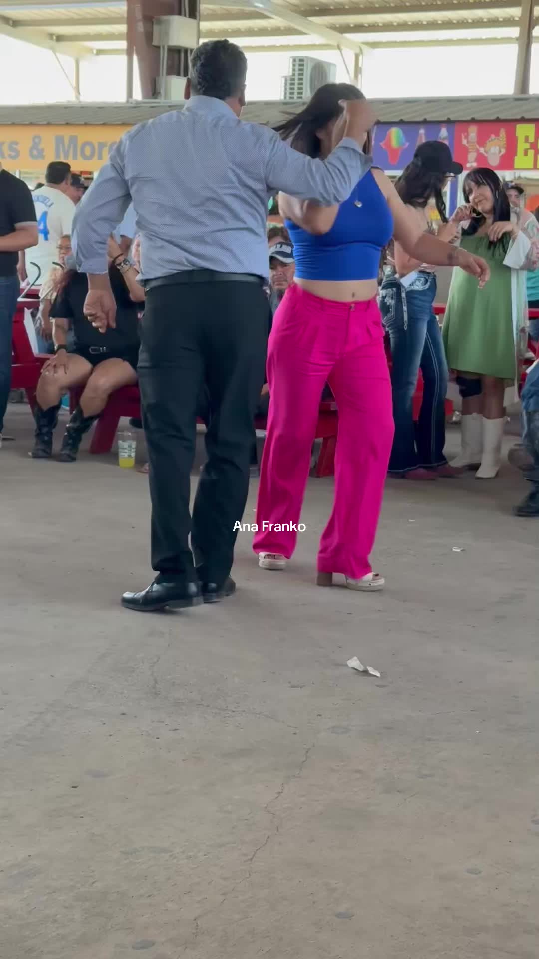 @Anafranco
