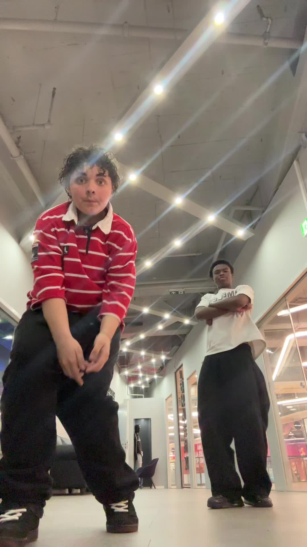 @𝐈𝐯𝐚𝐧