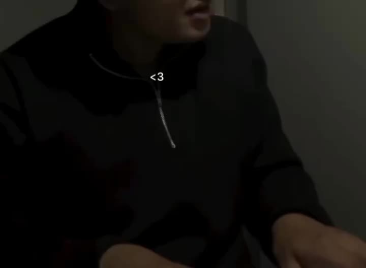 @....