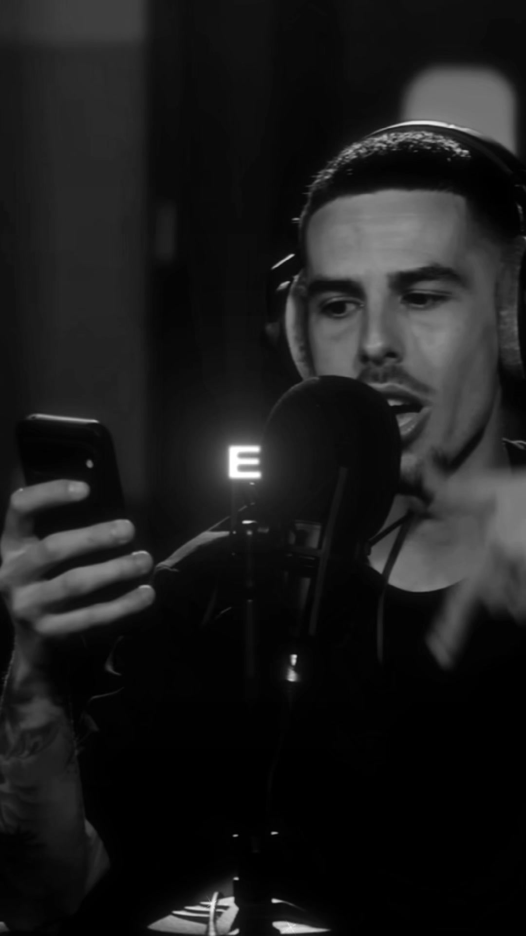 @lyrics_skillzz