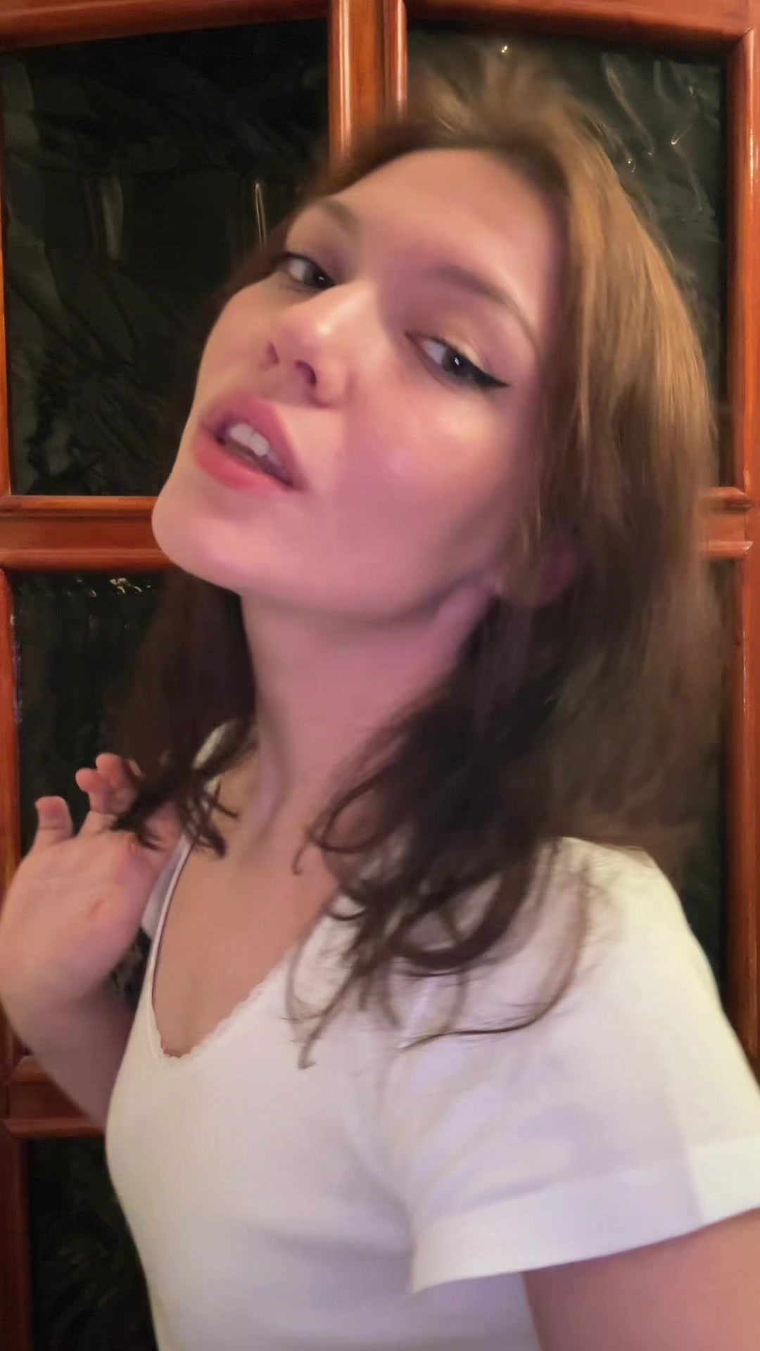 @💬