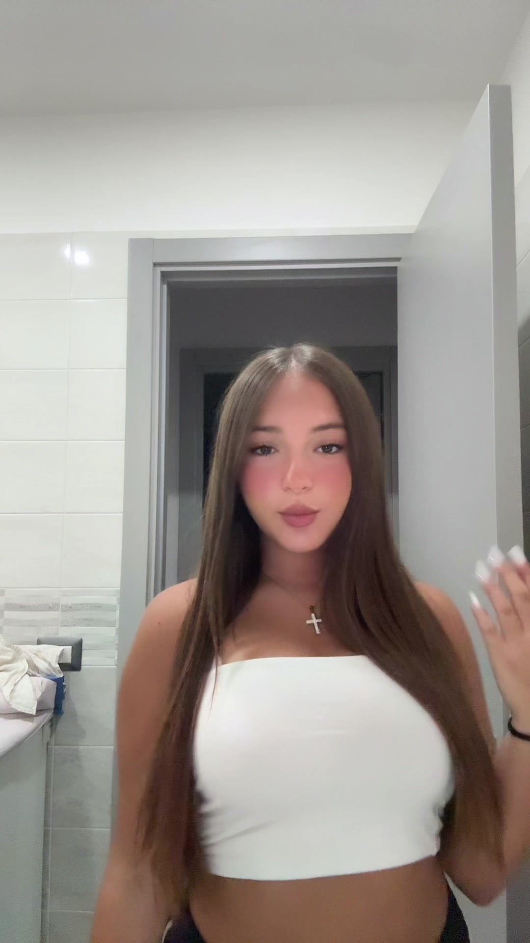 @𝑮