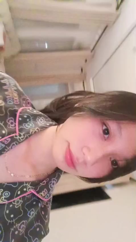 @sherafa_