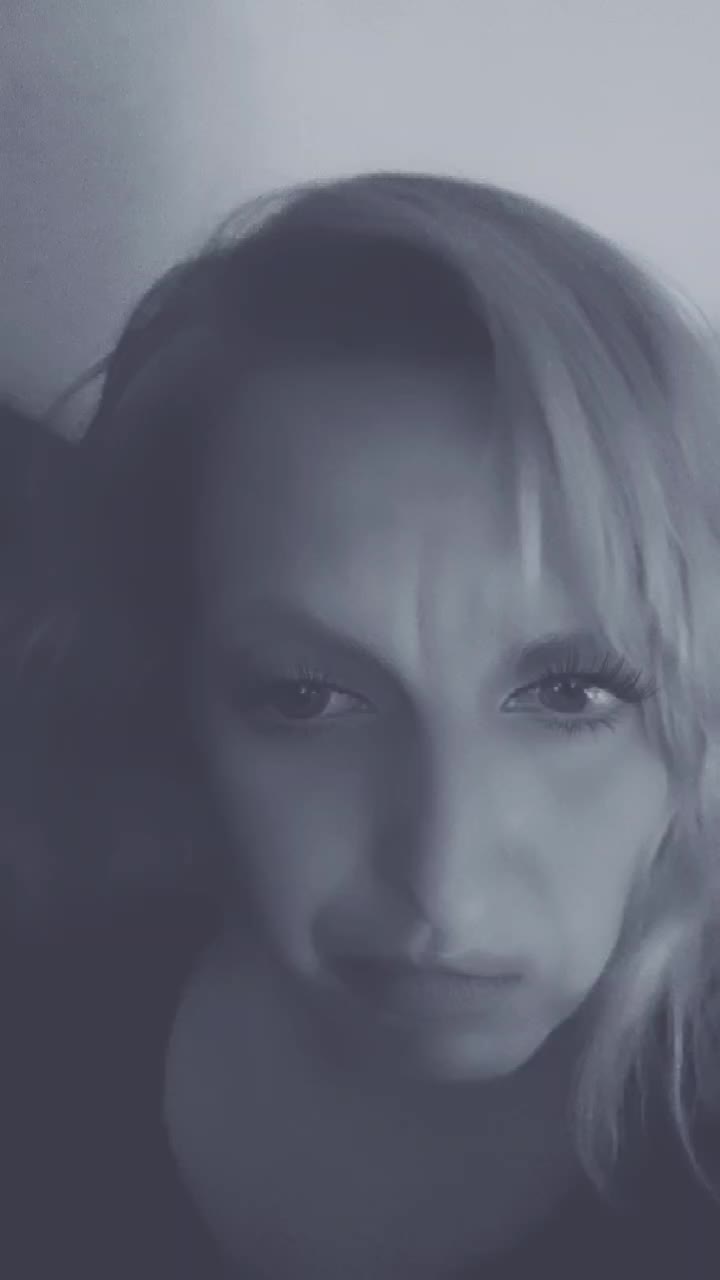 @borderlina