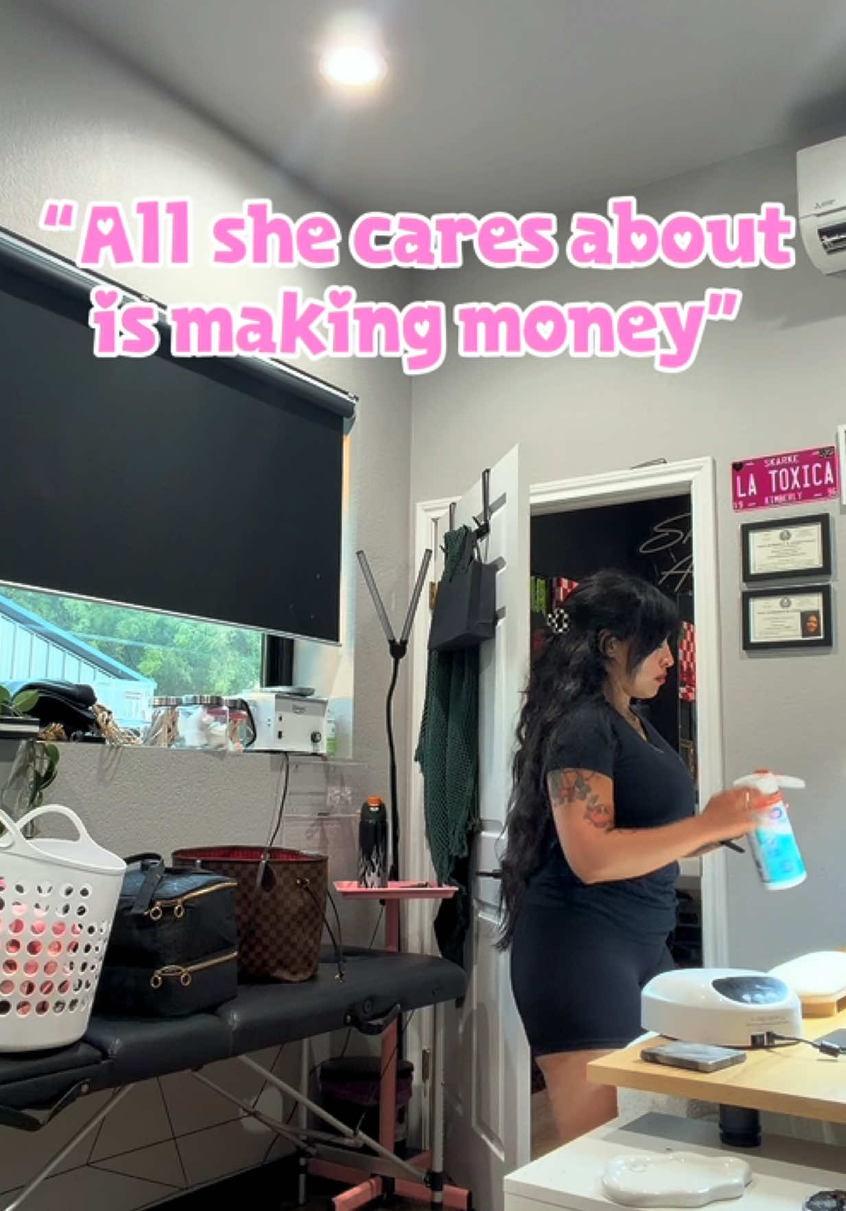 @kimmiesharkie