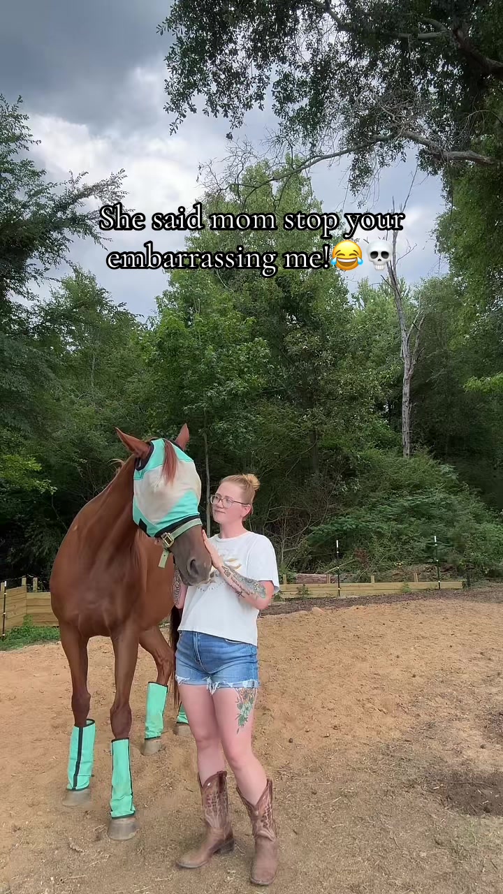 @holly_wood2427