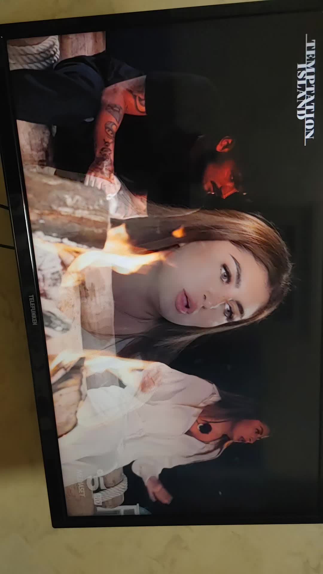 @santocuntro