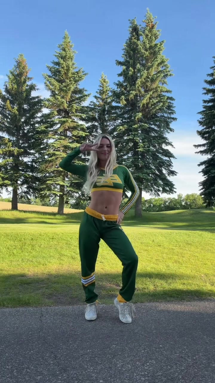 @Edmonton Elks Cheer Team