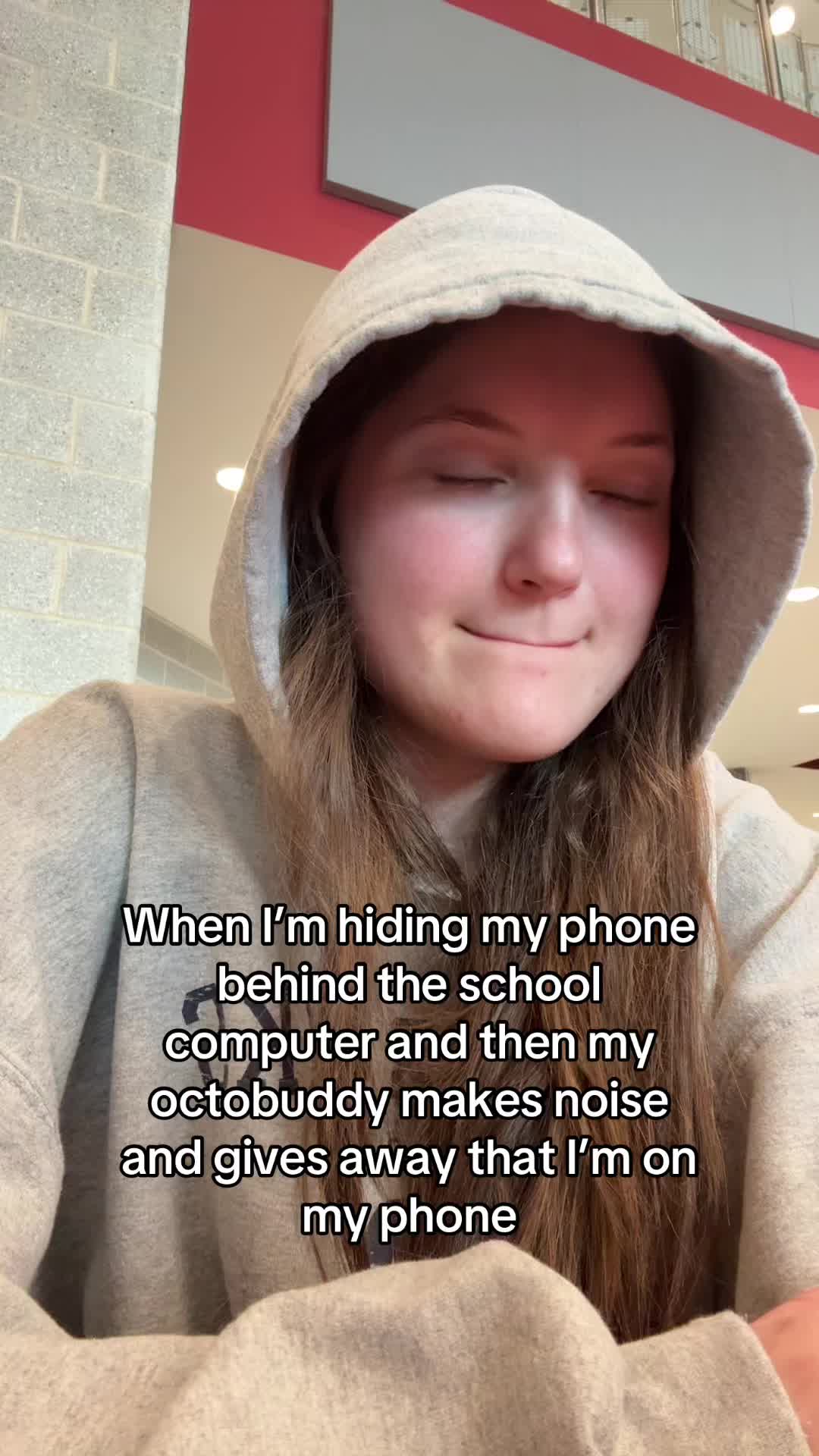 @itsjustcarriee