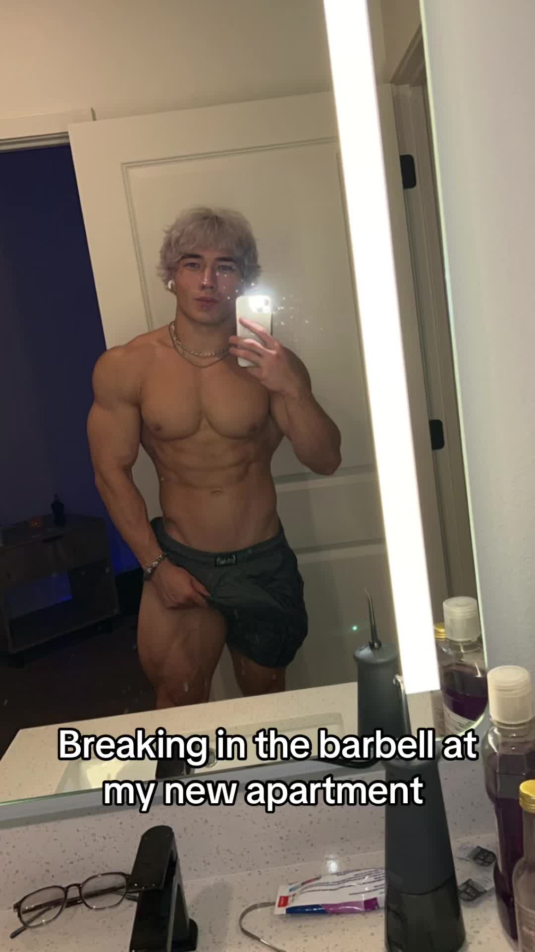 @nikolasyou2
