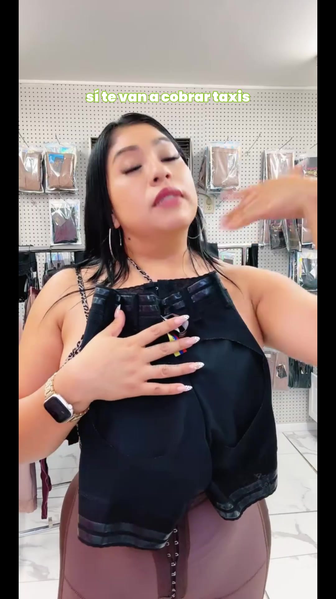 @Curvas Divinas