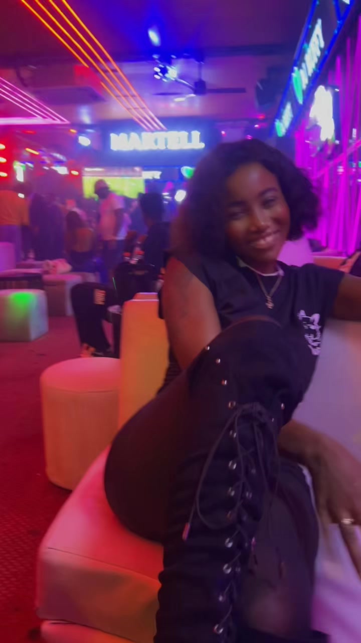 @lushvee