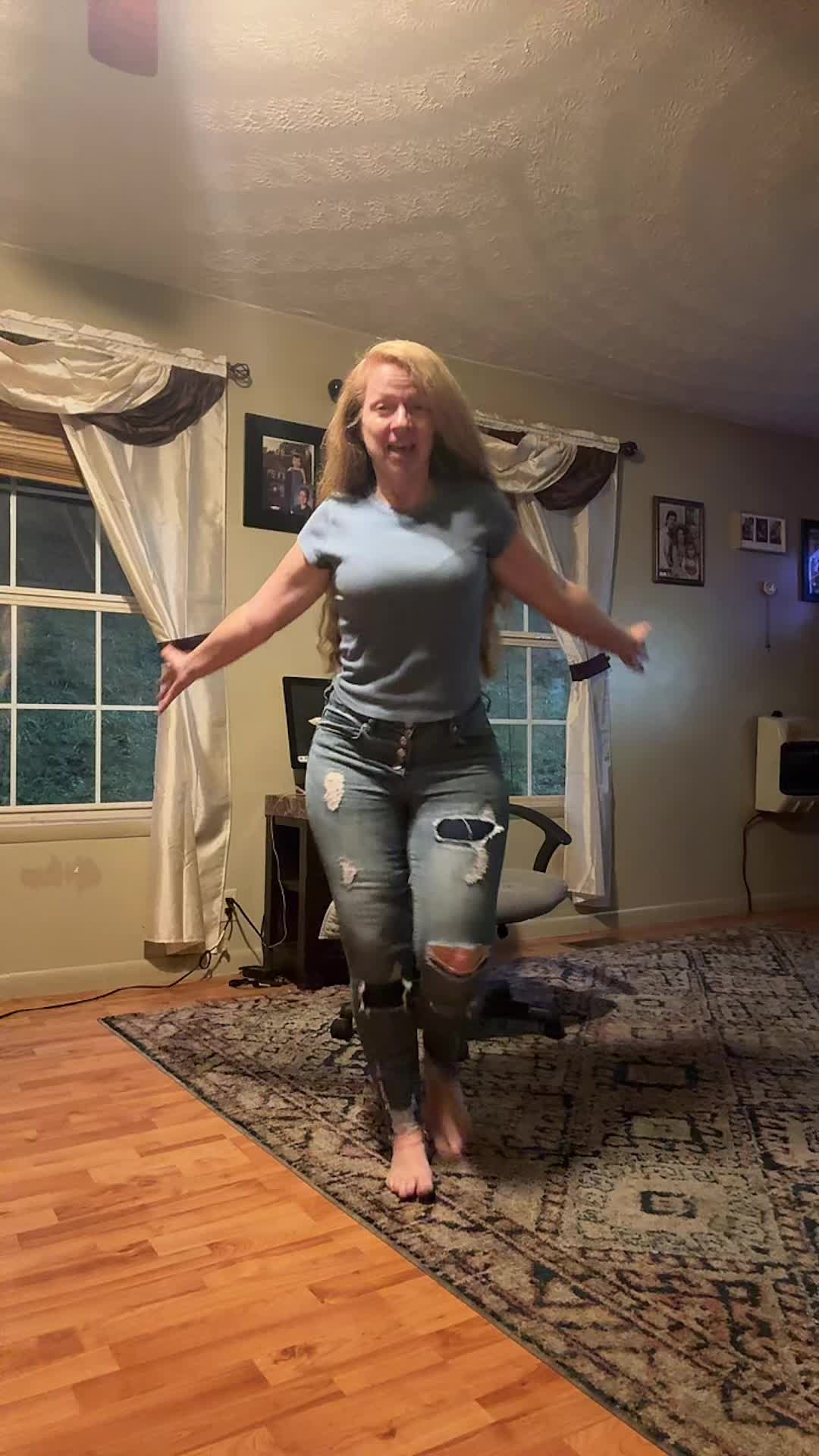 @Gg