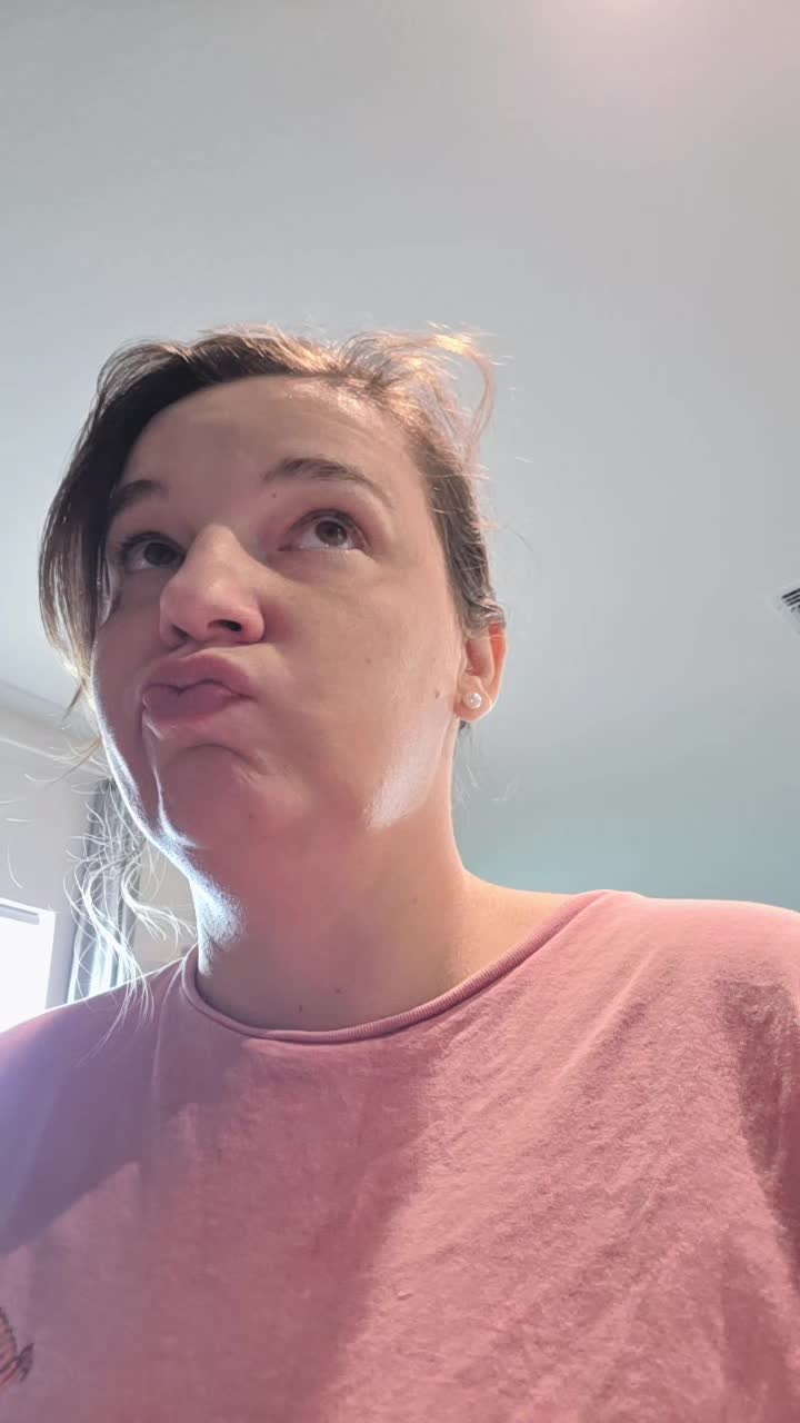 @sammiejbeebe