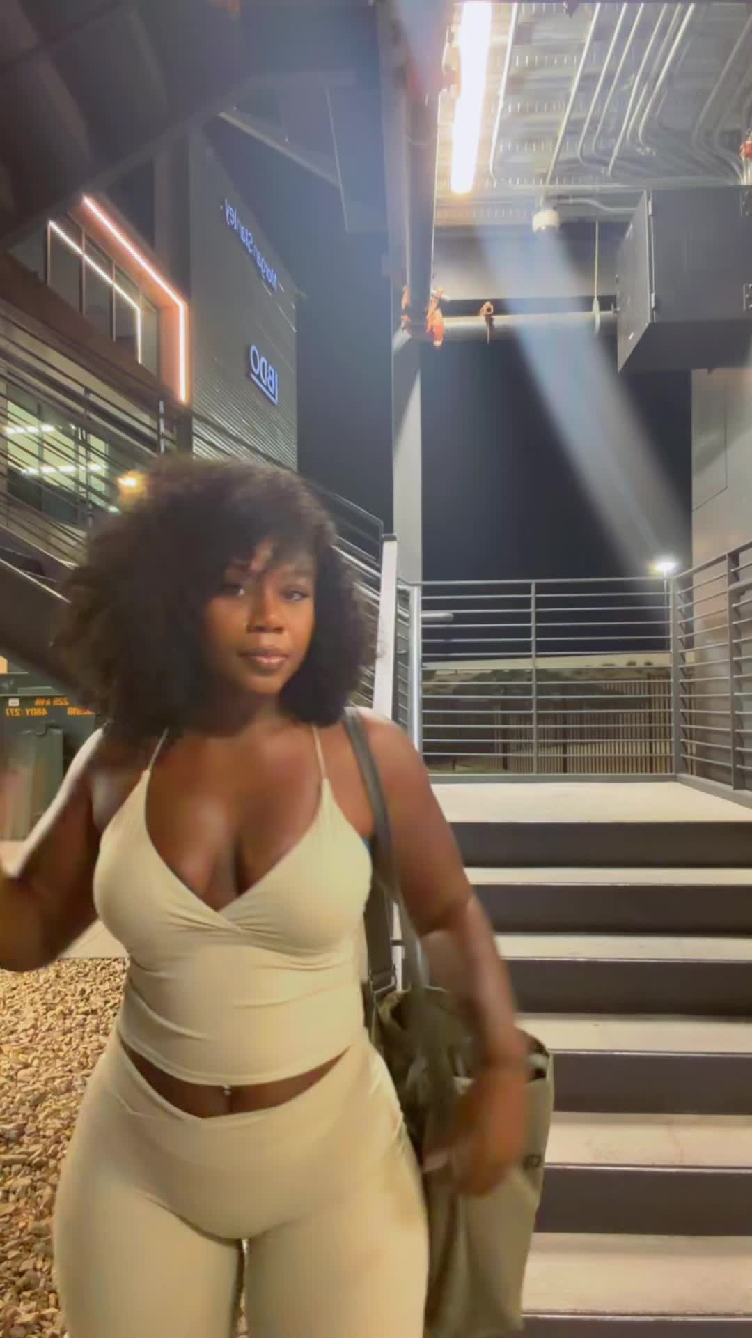 @Iyesha 💜