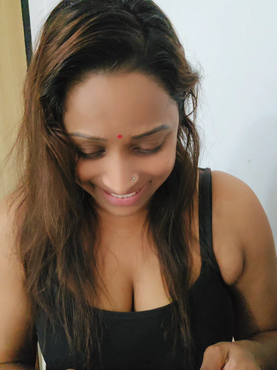 @Dhakshaiini_Official