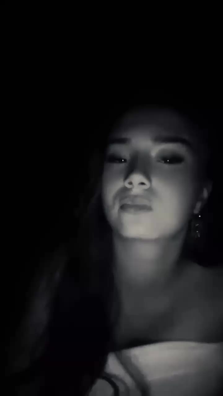 @v’