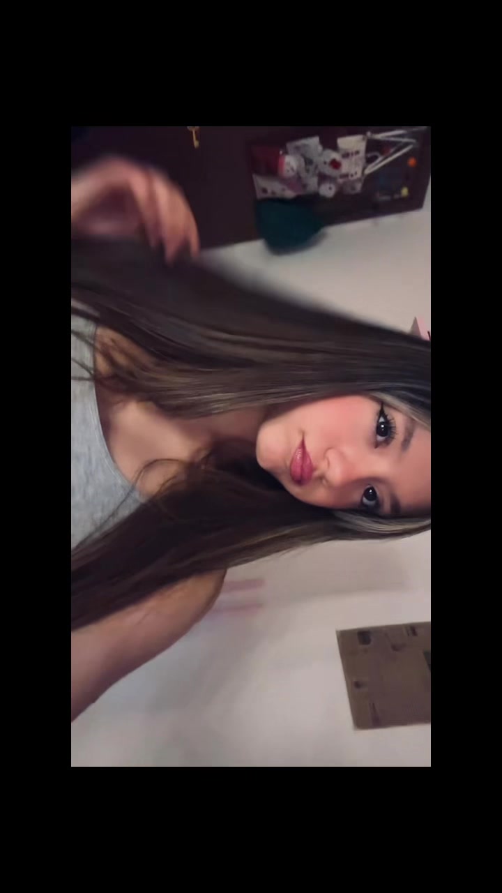 @vivii_spamm