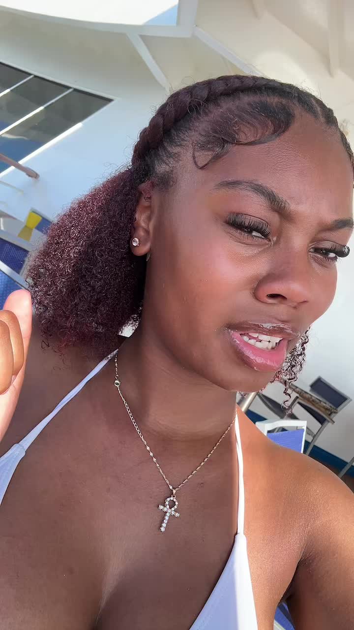 @Fefe🌺