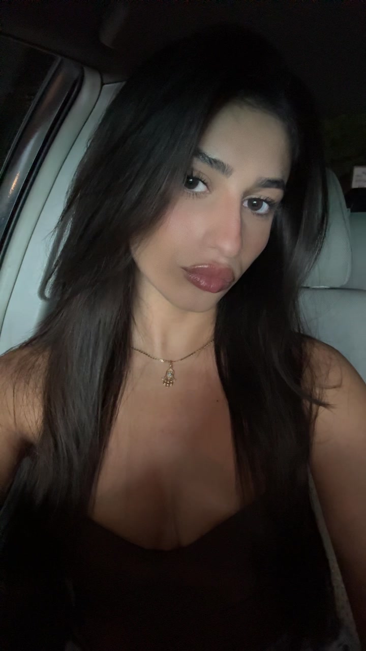 @Lara