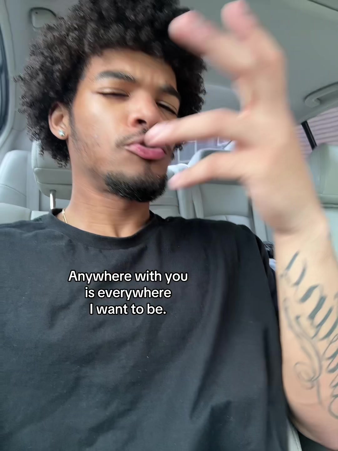 @Cee