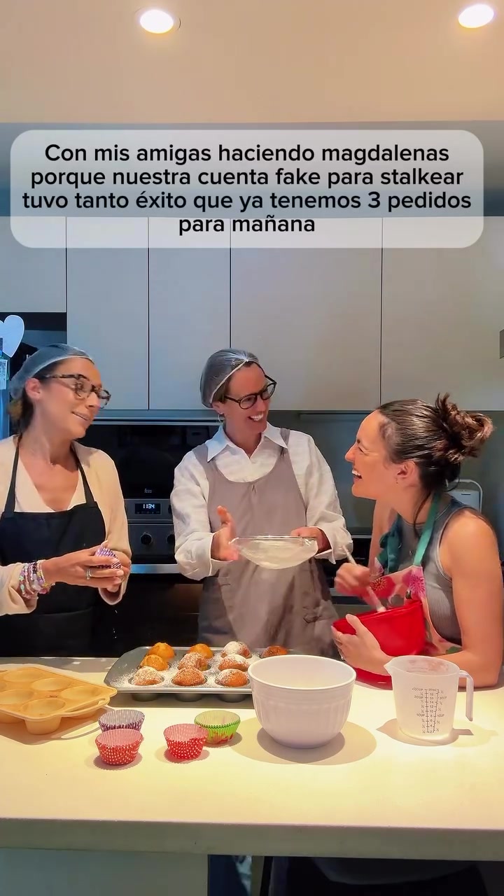 @Caro Veloso-Lo Pruebo Me Gusta