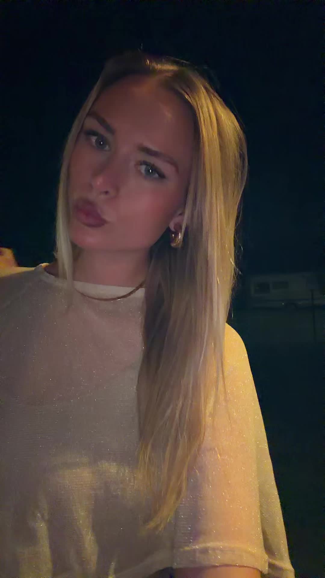 @Larena 🍒🐆