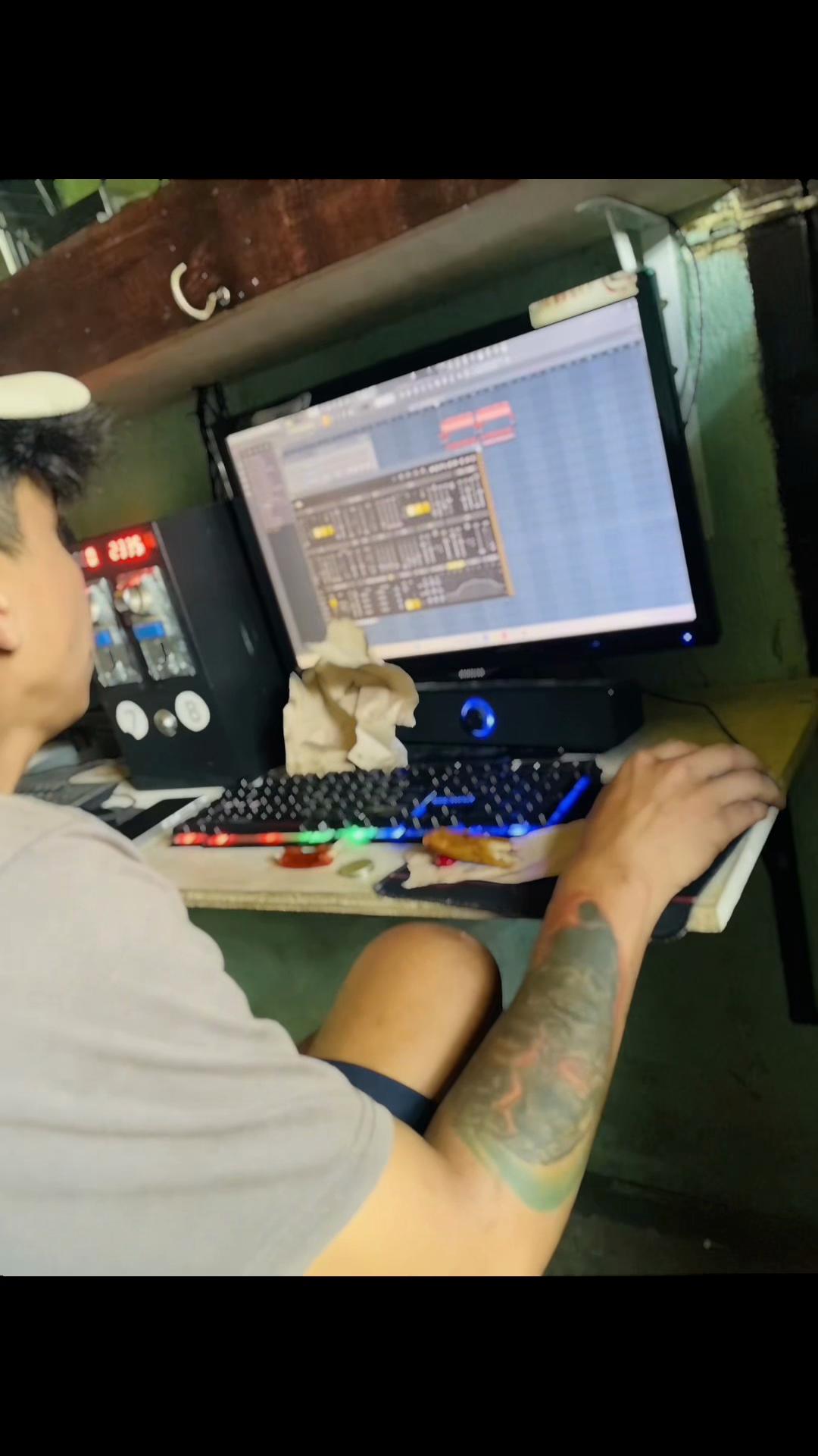 @Dj Jhustine Eyas