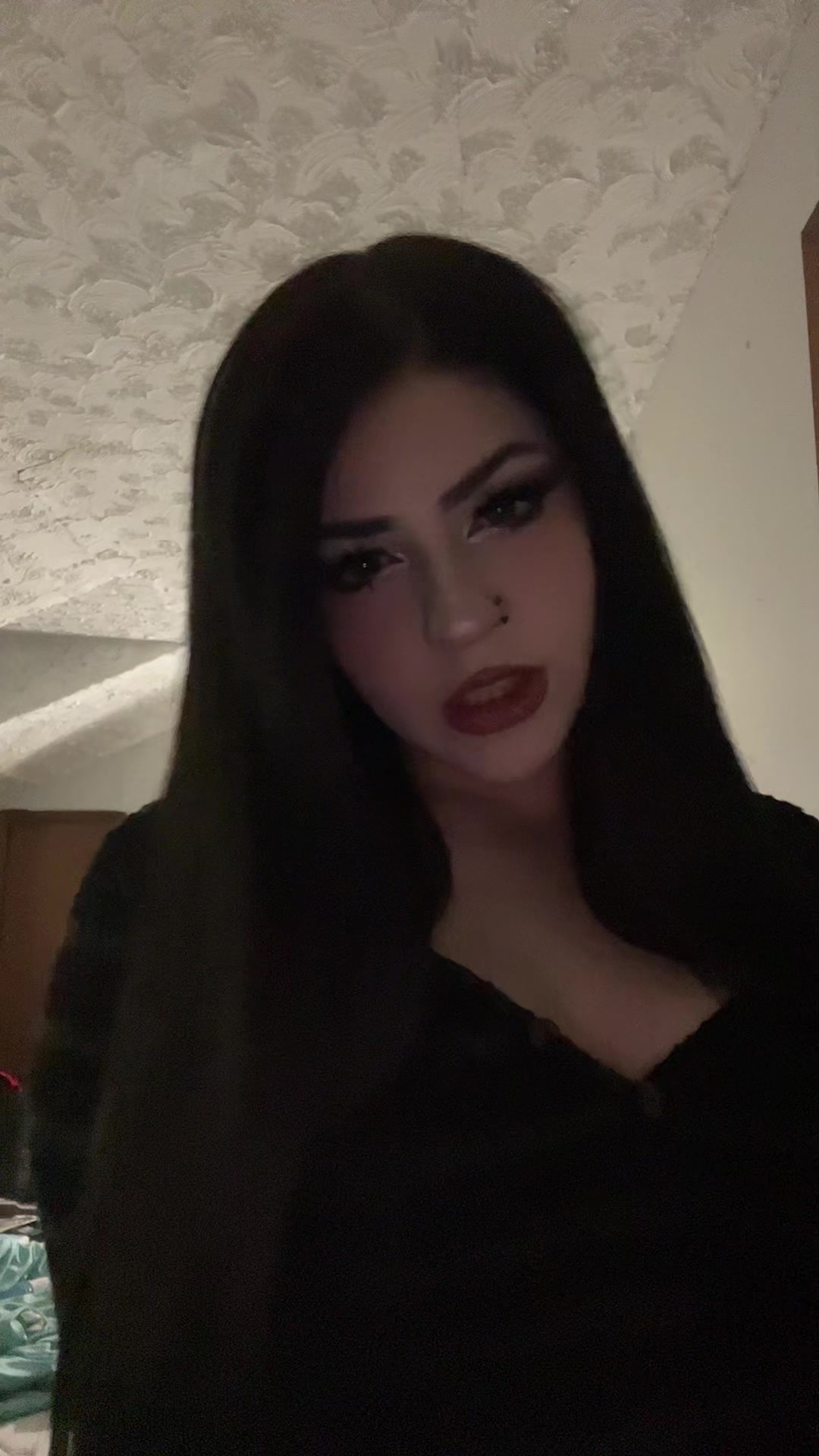 @Selena