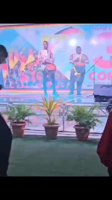 @R&oslash;dr&igrave;g&ucirc;&eacute;&szlig; &Atilde;&ntilde;&iacute;l