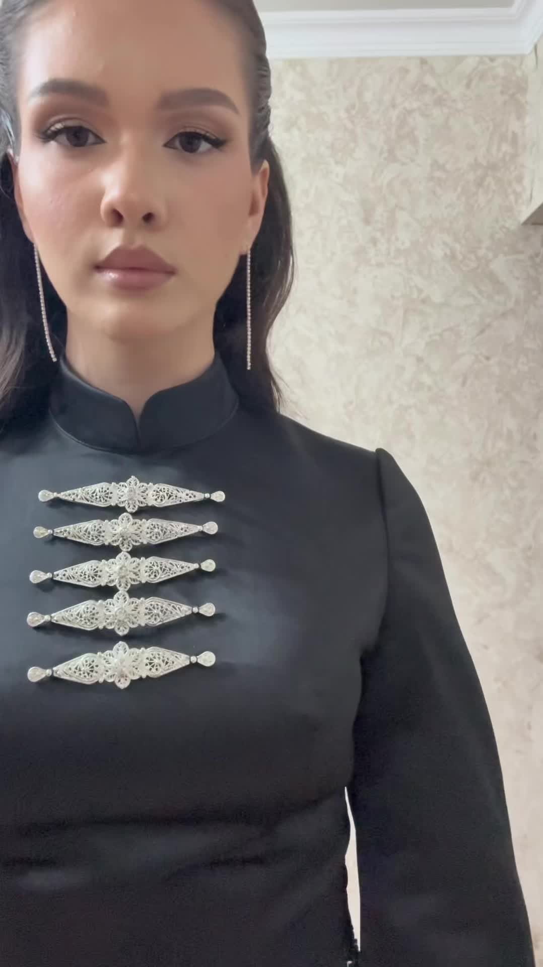 @За•
