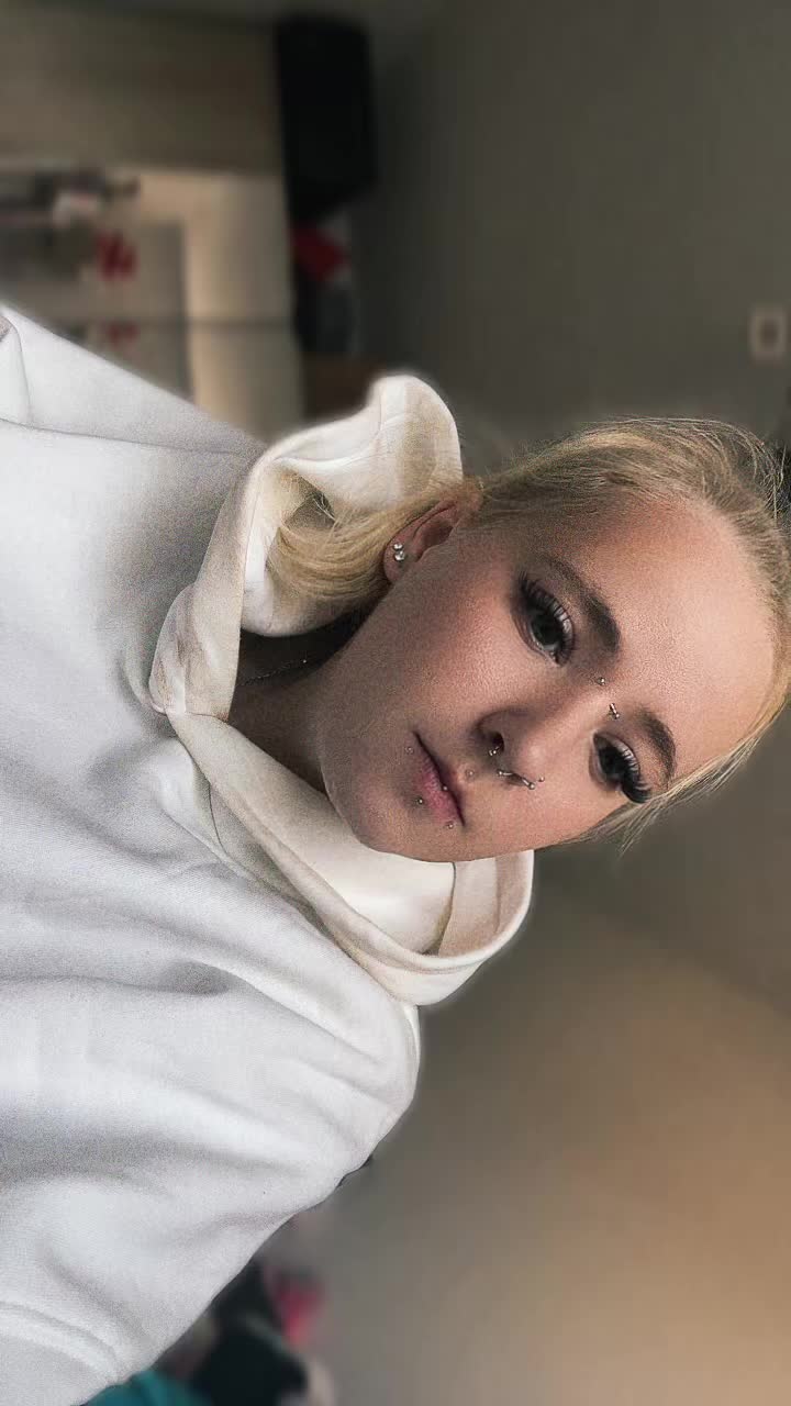 @LittlexDivaLive