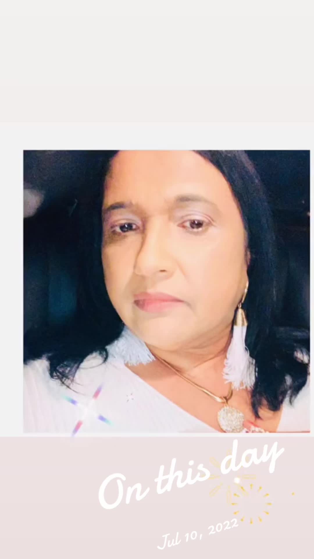 @guyanesegyal_helenB