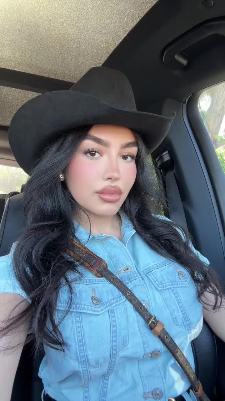 @GIZELLE