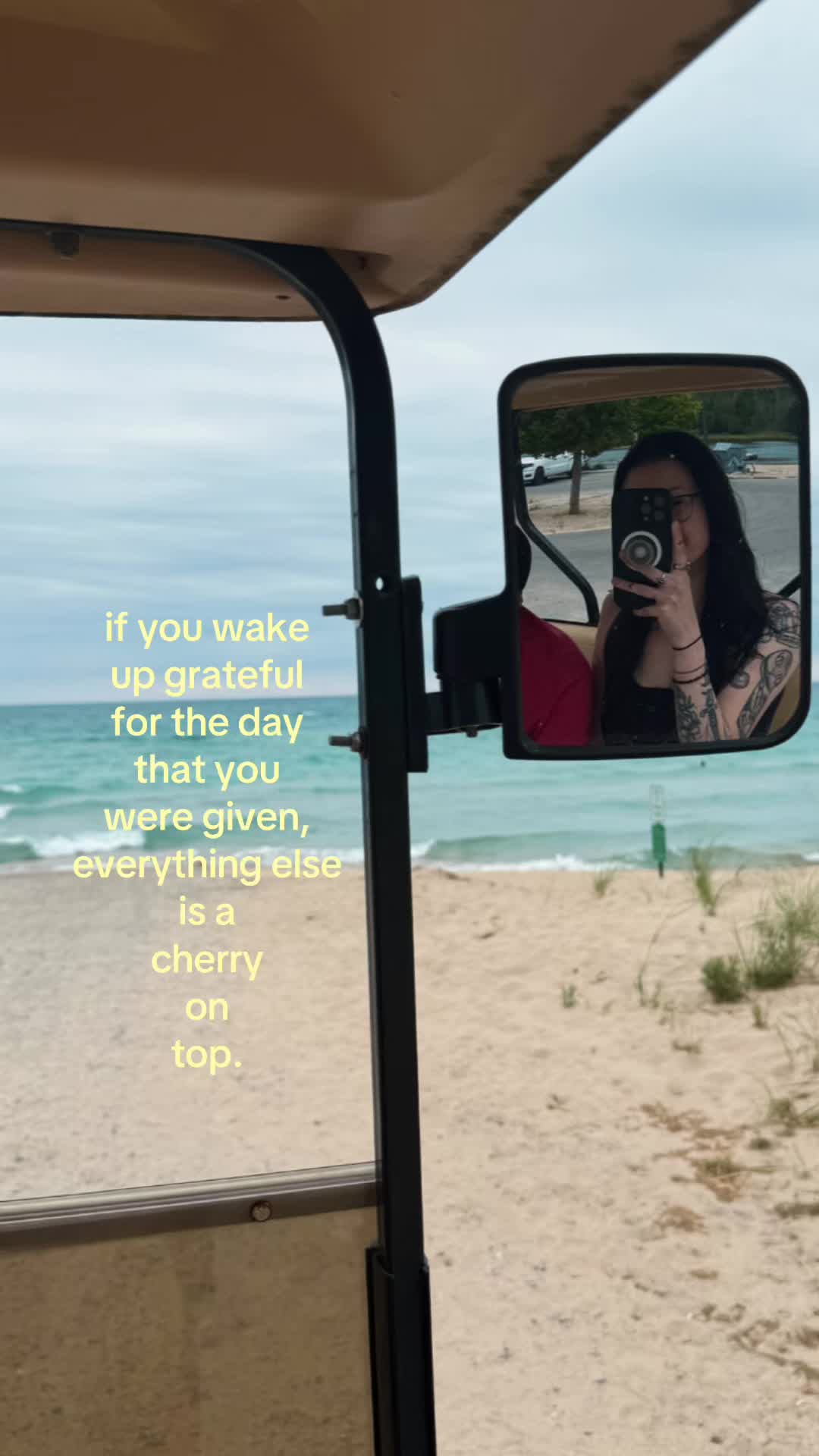@🕸️tay🕸️