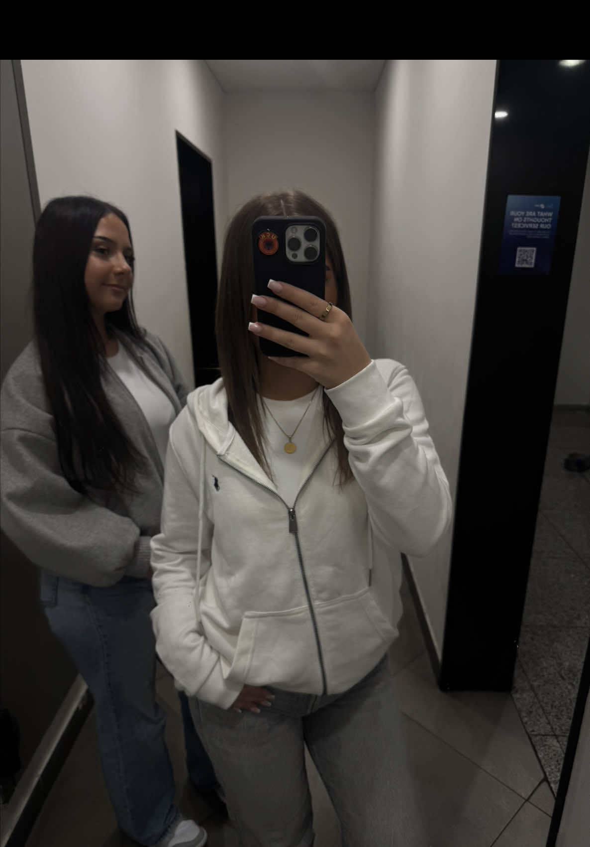 @Despi&Nita